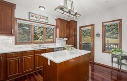 10840 57th Avenue N, Plymouth, MN 55442