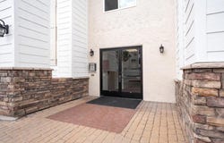 3142 Midway Drive, San Diego, CA 92110