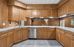 1873 WACASSASSA STREET, TARPON SPRINGS, FL 34689