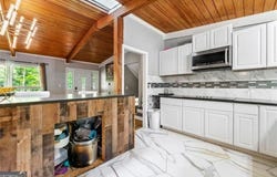 4882 Rock Haven, Lilburn, GA 30047