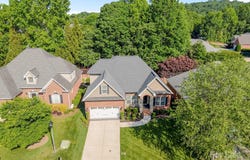 4004 Saint Andrews Court, Cramerton, NC 28032