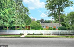 201 GRANT DRIVE, HANOVER, PA 17331