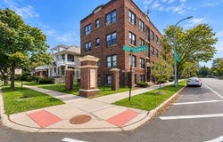 7740 3rd Avenue, Detroit, MI 48202