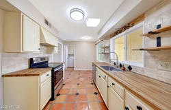 13808 N SILVERBELL Drive, Sun City, AZ 85351