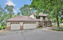 6033 Sargent Court N, Lino Lakes, MN 55110