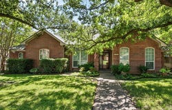 6901 Thornbird Lane, Arlington, TX 76001