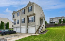 206 PENNSHIRE DRIVE, LANCASTER, PA 17603