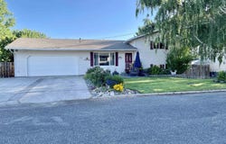 2321 Rolling Hills Dr., Clarkston, WA 99403