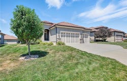 3912 SW Odell Drive, Lee's Summit, MO 64082
