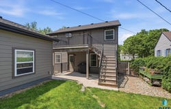 2304 S 3rd Ave, Sioux Falls, SD 57105