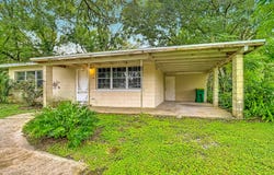 2554 Pine Avenue, Mims, FL 32754