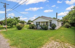 104 S College Street, Itasca, TX 76055