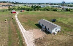 208 W Hollie, Okemah, OK 74859