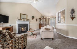7008 Glen Valley Way, Fairburn, GA 30213