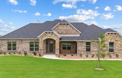411 Solo Ridge Drive, Waxahachie, TX 75167