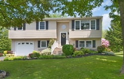 7774 Stoney Lonesome Road, Williamson, NY 14589