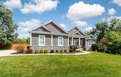 46 E Waterview Drive, Powell, OH 43065