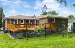2735 Chisholm Avenue, North Saint Paul, MN 55109