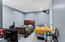 2323 MARKET STREET, HARRISBURG, PA 17103