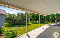 915 8th Avenue, Laurel, MT 59044