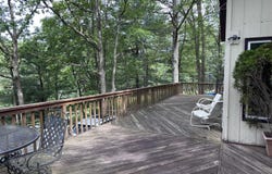 825 N Hillview Place, Lords Valley, PA 18428