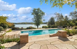 65 ROUND BARN Road, Barrington Hills, IL 60010