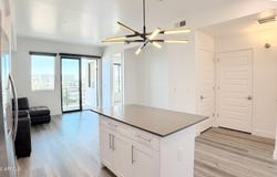 7300 E EARLL Drive, Scottsdale, AZ 85251