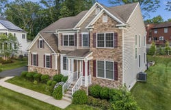 12 McLellan Court, East Brunswick, NJ 08816