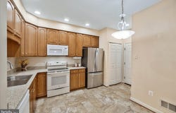 233 N VIEW Circle, WARRENTON, VA 20186