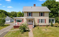 5 Alton Street, Milo, ME 04463