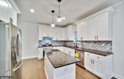 274 OAK Avenue, MEDIA, PA 19063