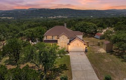 17132 Bandera Rd, Helotes, TX 78023-3498