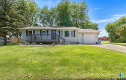 302 Front St, Aurora, SD 57002