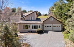 3001 Hickory Nut Trail, Hendersonville, NC 28739