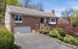 117 Brendon Hill Road, Scarsdale, NY 10583