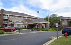 801 N Mclean Boulevard, Elgin, IL 60123
