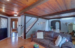 915 E 15th Ave, Winfield, KS 67156