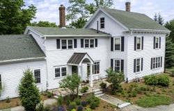 32 Broadway, Machias, ME 04654