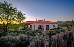 302 Saavedra, Taos, NM 87571