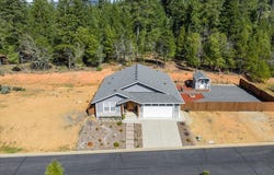 353 Cedar Drive, Cave Junction, OR 97523