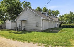 507 St Geralda St, Fredericksburg, TX 78624
