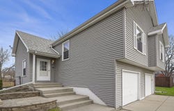 133 Abbeywood Circle, Streamwood, IL 60107