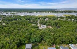 Hazelton Avenue, Forked River, NJ 08731