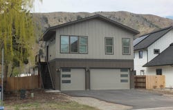 701 N 2nd Ave, Hailey, ID 83333