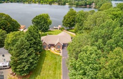 565 BUSBEES POINT ROAD, BUMPASS, VA 23024