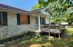 76 BOX BEAR TRA, Beattyville, KY 41311