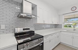 315 DURRANCE STREET, PUNTA GORDA, FL 33950