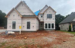 22831 Gunner Circle, Athens, AL 35613