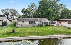 705 E Ross Avenue, Warsaw, IN 46580