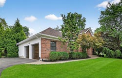 10 Carlton Court, New City, NY 10956